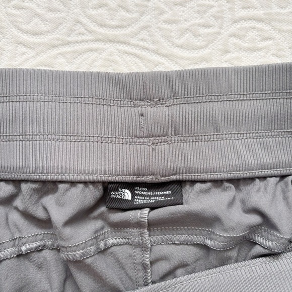 The North Face Women's Aphrodite Motion Pant, Smoked Pearl (Sz XL) - Picture 7 of 7